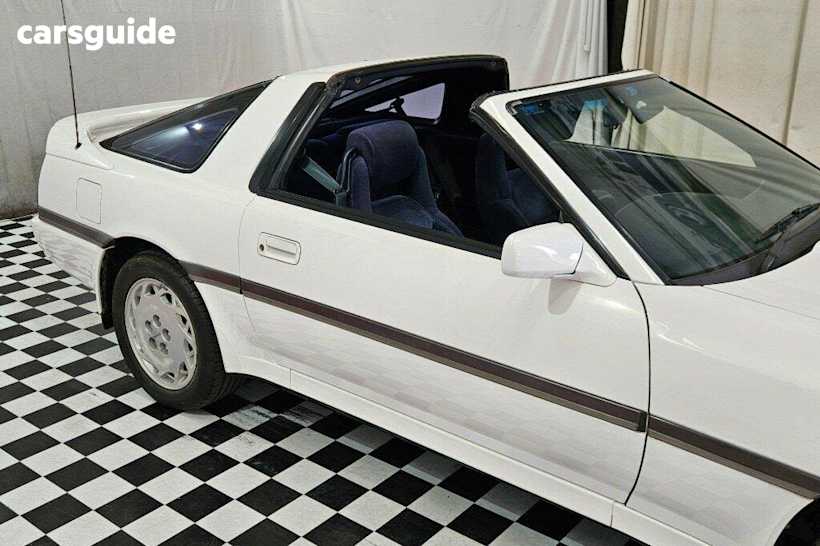 White 1989 Toyota Supra Coupe IN AUCTION AT LLOYDS