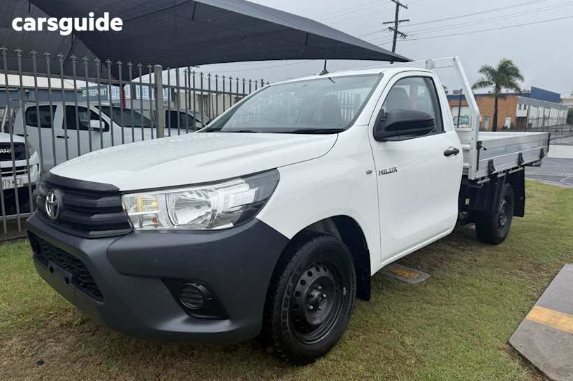 White 2015 Toyota Hilux Cab Chassis Workmate