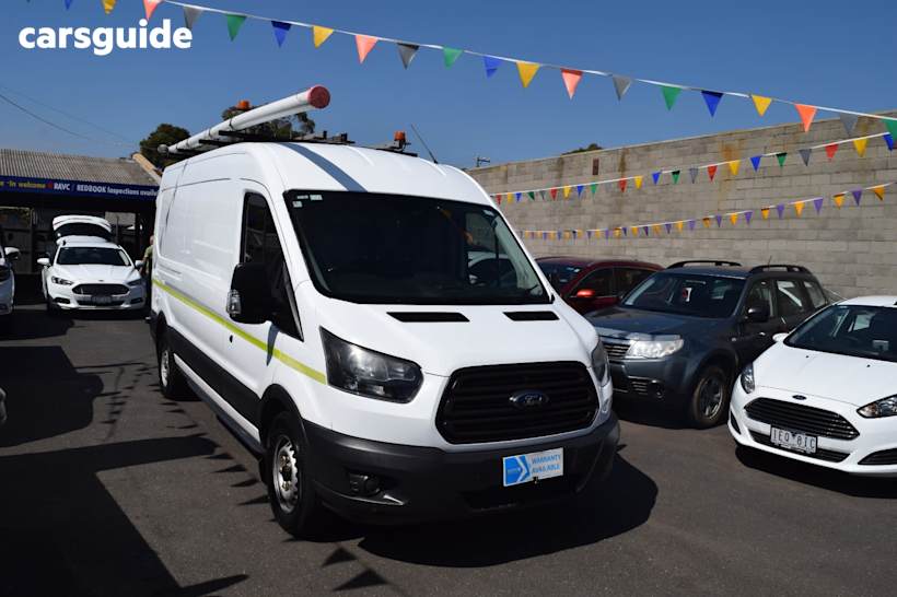 White 2016 Ford Transit Custom Commercial