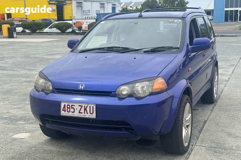 Blue 2000 Honda HR-V Wagon (4X4)