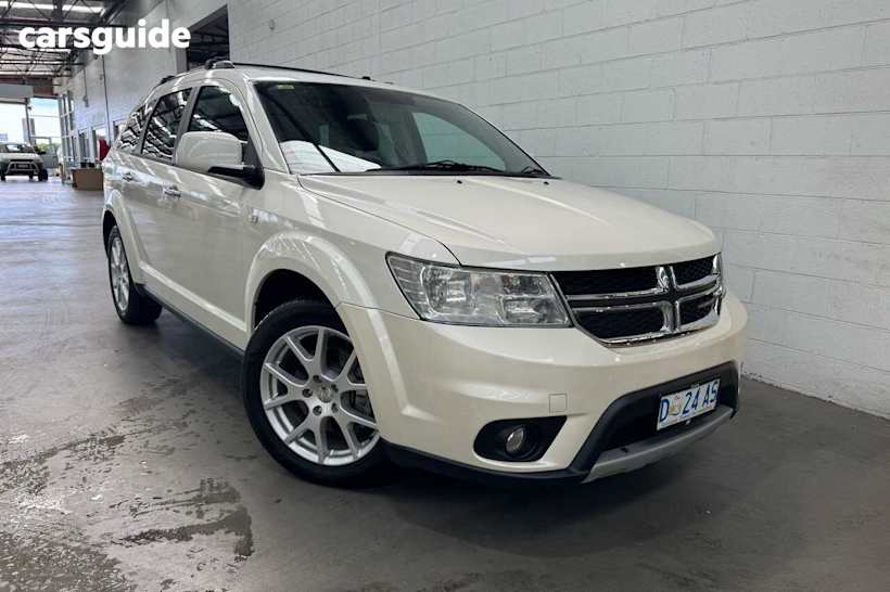 White 2012 Dodge Journey Wagon R/T