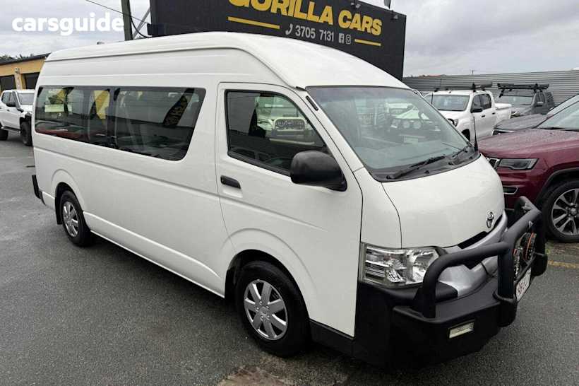 White 2016 Toyota Hiace Commercial COMMUTER KDH223R MY16