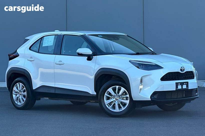 White 2022 Toyota Yaris Cross Wagon GX Hybrid