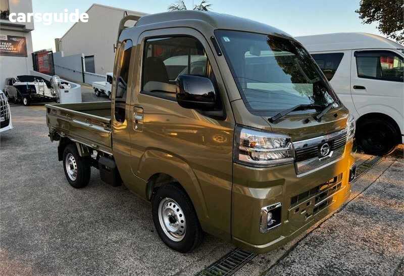 Green 2024 Daihatsu Hi-jet OtherCar