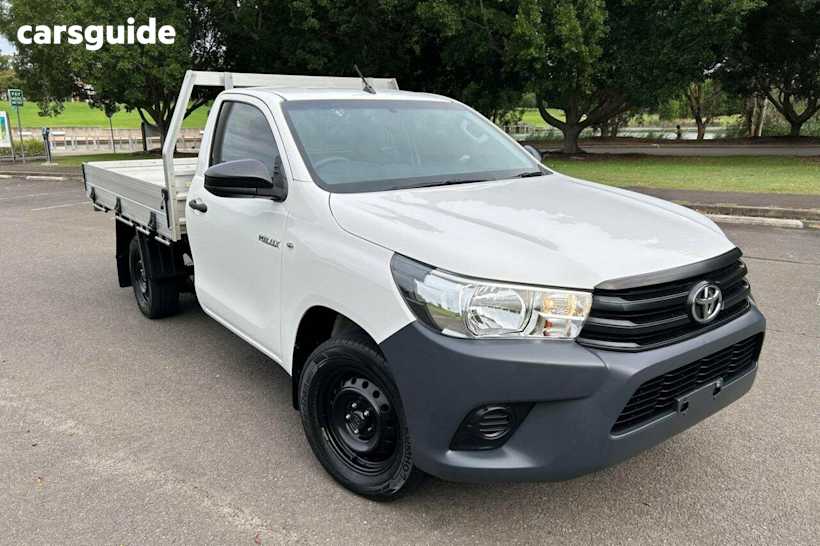 White 2016 Toyota Hilux Cab Chassis Workmate