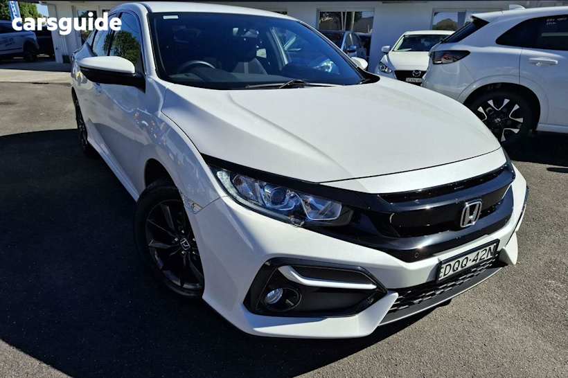 White 2020 Honda Civic Hatchback VTI-S