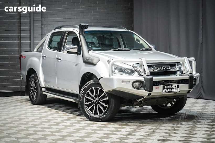Silver 2019 Isuzu D-MAX Crew Cab Utility LS-T (4X4)