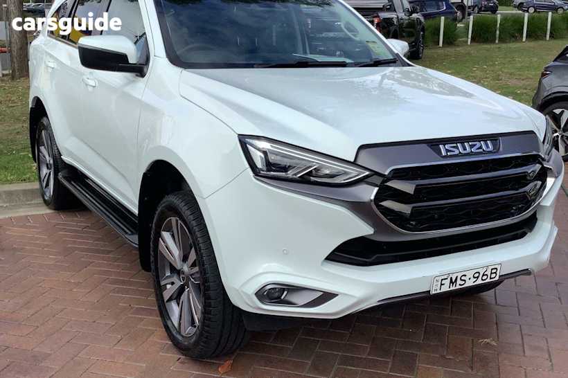 White 2023 Isuzu MU-X Wagon LS-T (4X2)