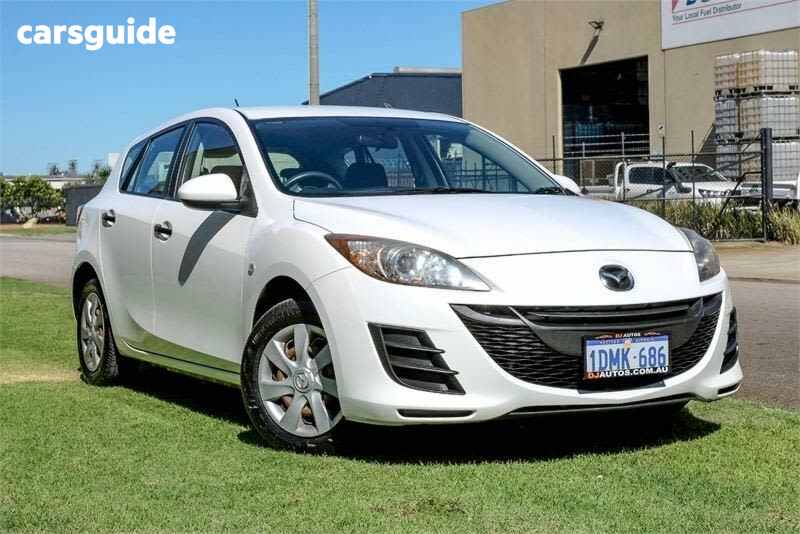 White 2010 Mazda 3 Hatchback NEO