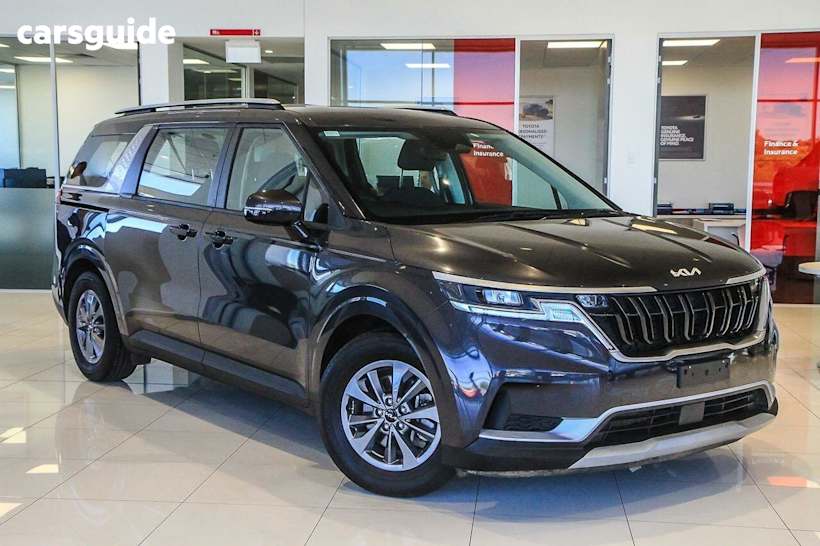 Black 2022 Kia Carnival Wagon S