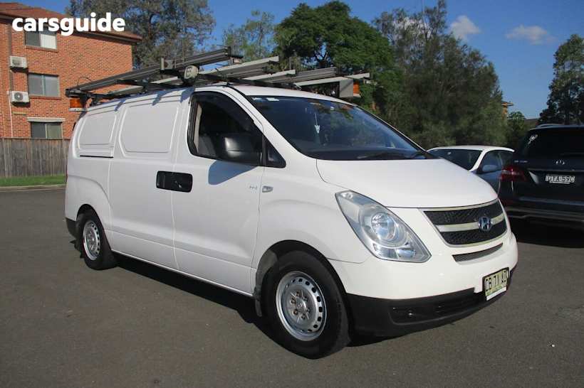 White 2014 Hyundai Iload Van