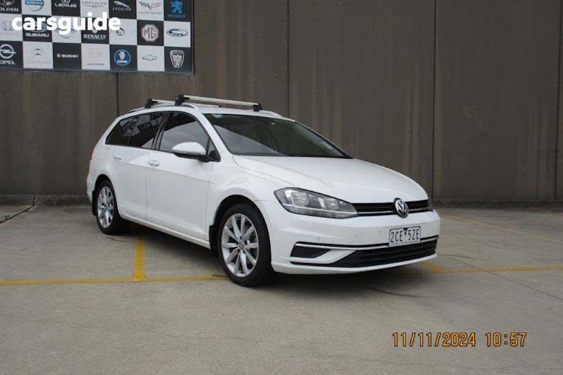 White 2020 Volkswagen Golf Wagon 110 TSI Comfortline