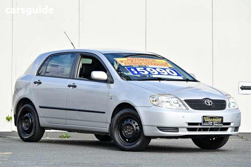 Silver 2004 Toyota Corolla Hatchback Ascent Seca