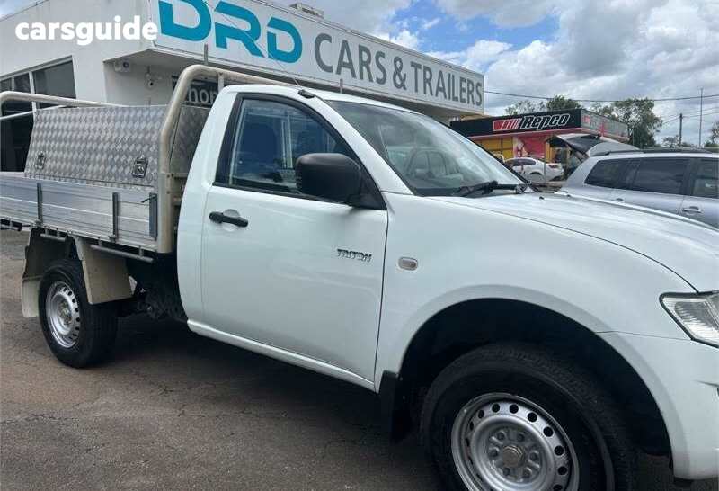 2015 Mitsubishi Triton Cab Chassis GLX
