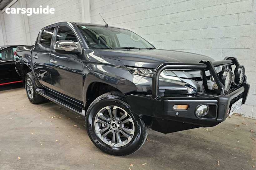 Grey 2022 Mitsubishi Triton Ute Tray