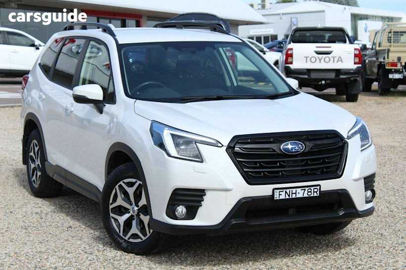 White 2023 Subaru Forester Wagon 2.5I (awd)