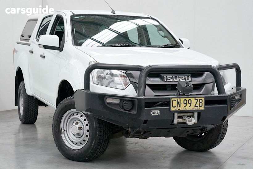 White 2017 Isuzu D-MAX Crew Cab Utility SX HI-Ride (4X4)