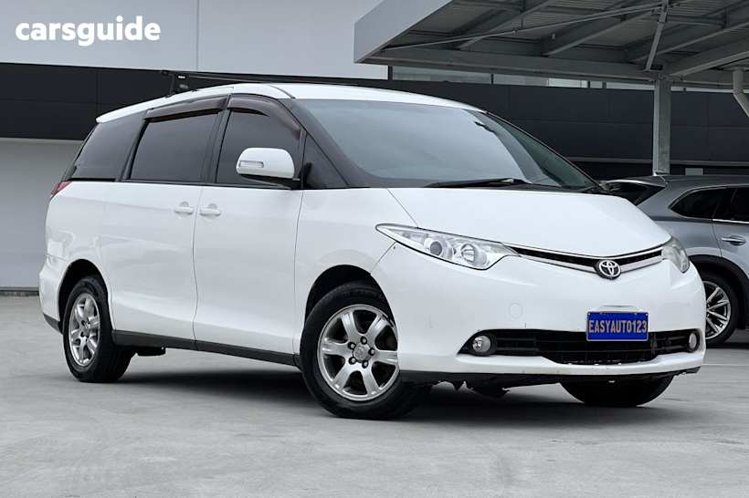 White 2006 Toyota Tarago Wagon GLI