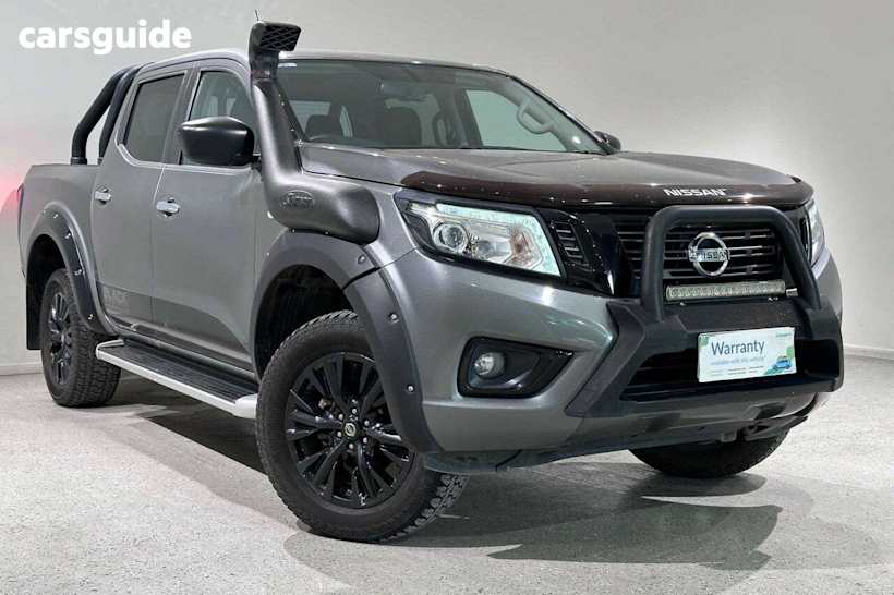 Grey 2018 Nissan Navara Dual Cab Pick-up ST (4X4) Black Edition