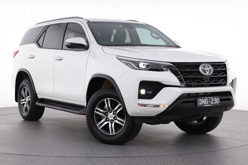 White 2022 Toyota Fortuner Wagon GXL Premium Interior