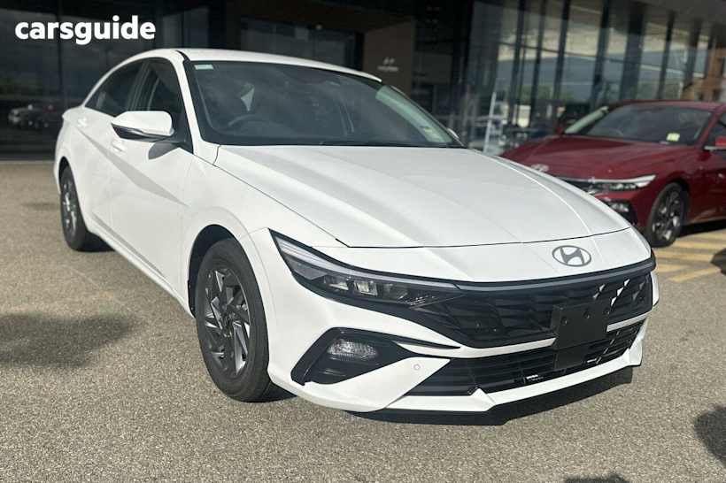 White 2025 Hyundai I30 Sedan HEV 1.6P DCT