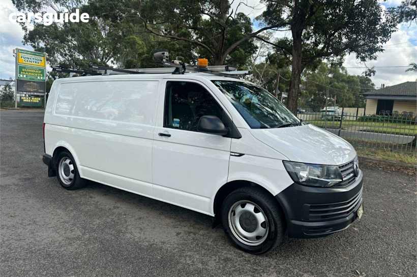 White 2017 Volkswagen Transporter Van TDI 400 LWB High 4 Motion