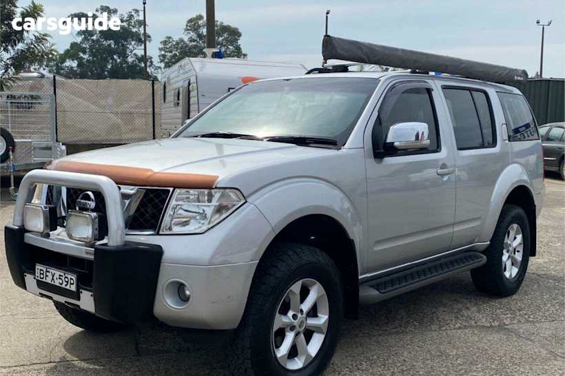 Silver 2008 Nissan Pathfinder Wagon ST-L (4X4)