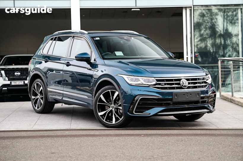 Blue 2021 Volkswagen Tiguan Wagon 162TSI R-Line