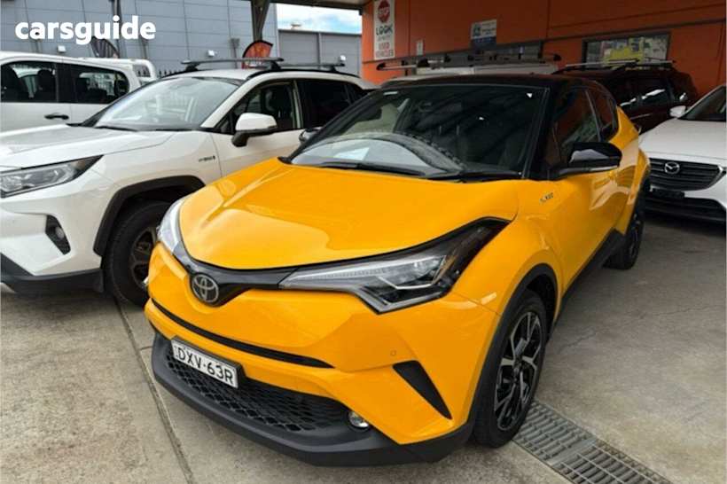 Black 2018 Toyota C-HR Wagon Koba (2WD)