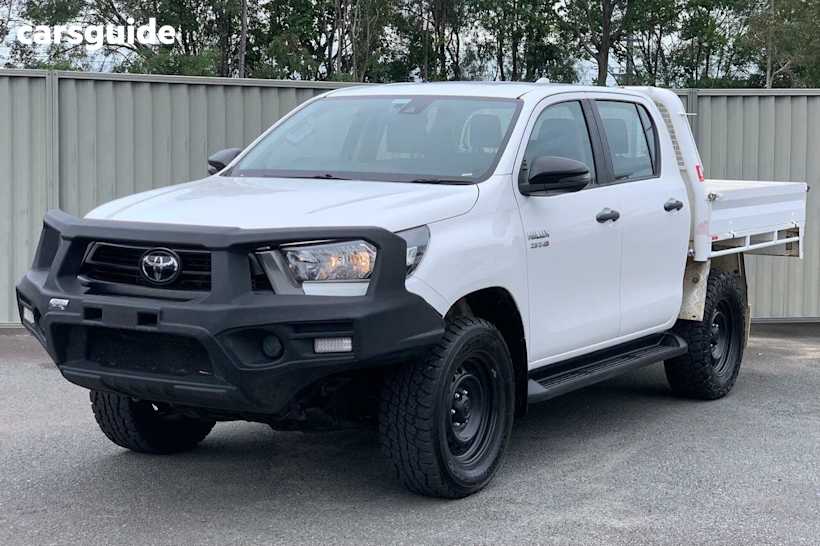 White 2020 Toyota Hilux Double Cab Chassis SR (4X4)