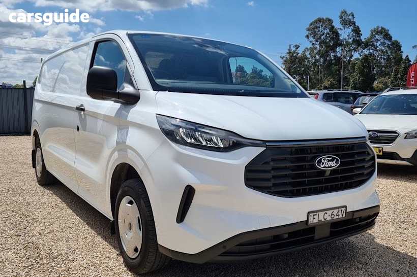 White 2023 Ford Transit Custom Van 320L (lwb)