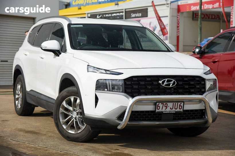 White 2020 Hyundai Santa FE Wagon Crdi (awd)