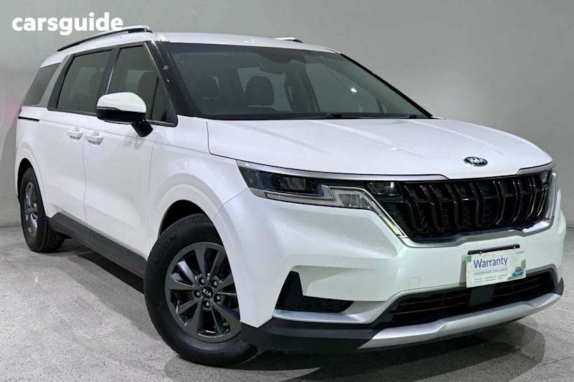 White 2021 Kia Carnival Wagon S
