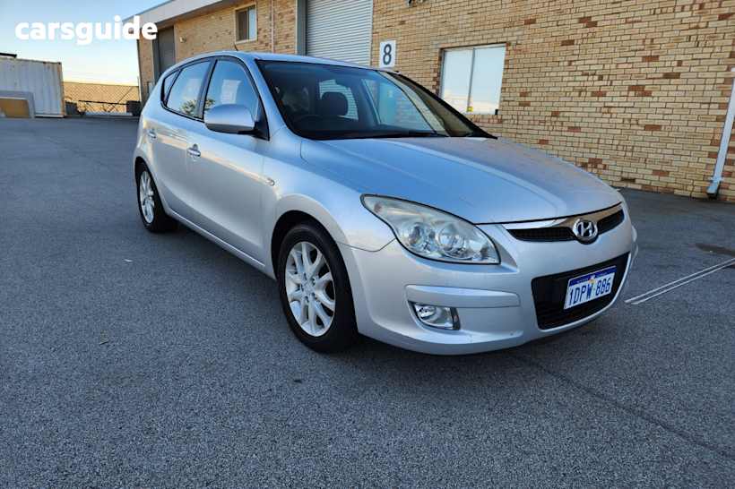 Silver 2009 Hyundai I30 Hatchback Slx 1.6 Crdi