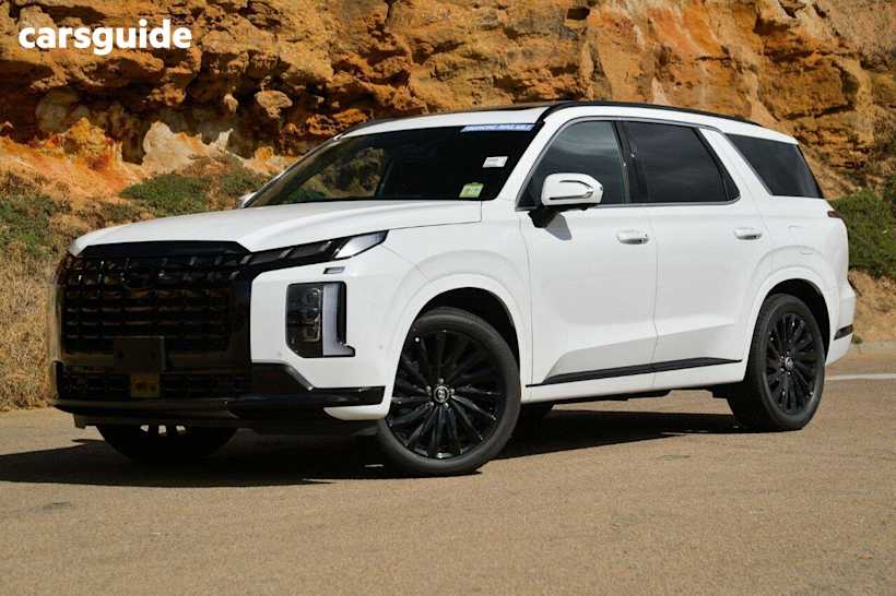 White 2025 Hyundai Palisade Wagon Calligraphy Black INK (8 Seat)