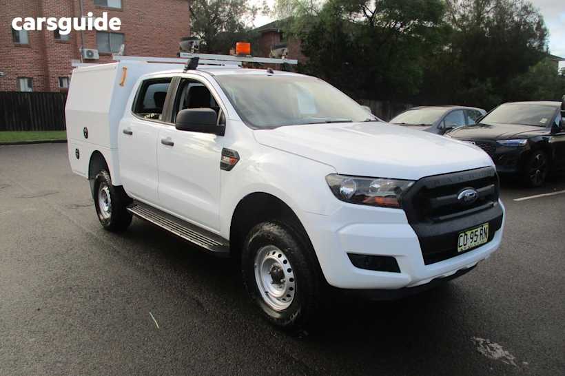 White 2017 Ford Ranger Crew Cab Chassis XL 3.2 (4X4)