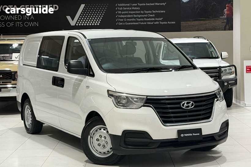 White 2021 Hyundai Iload Crew Van 6S Liftback