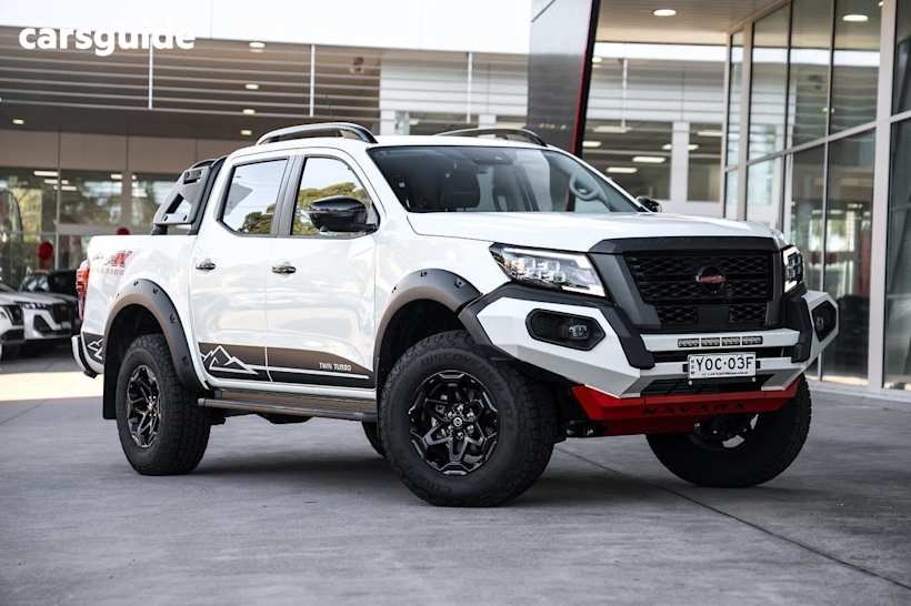 White 2024 Nissan Navara Dual Cab Pick-up PRO-4X Warrior (4X4)