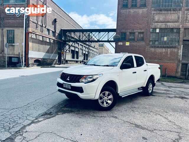 2016 Mitsubishi Triton Dual Cab Utility Glx Plus (4X4)
