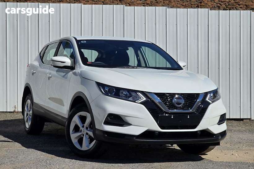 White 2020 Nissan Qashqai Wagon ST