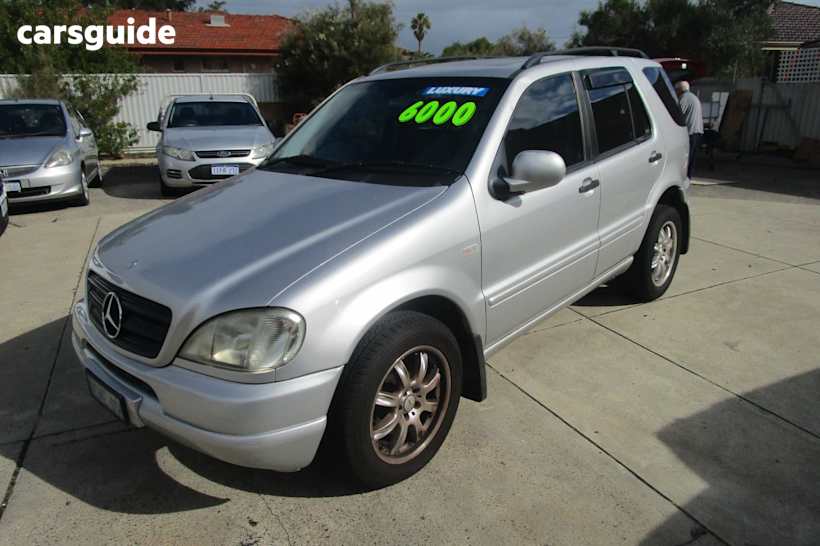 Silver 2001 Mercedes-Benz ML320 Wagon (4X4)