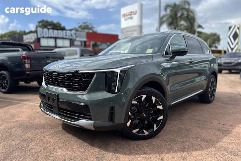 Green 2024 Kia Sorento Wagon GT-Line 7 Seat