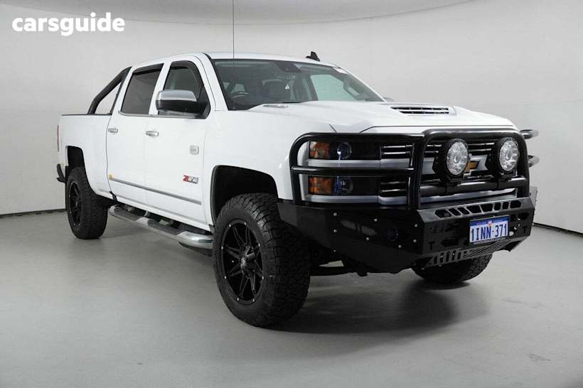 White 2019 Chevrolet Silverado Crew Cab Utility 2500HD LTZ Custom Sport Edt