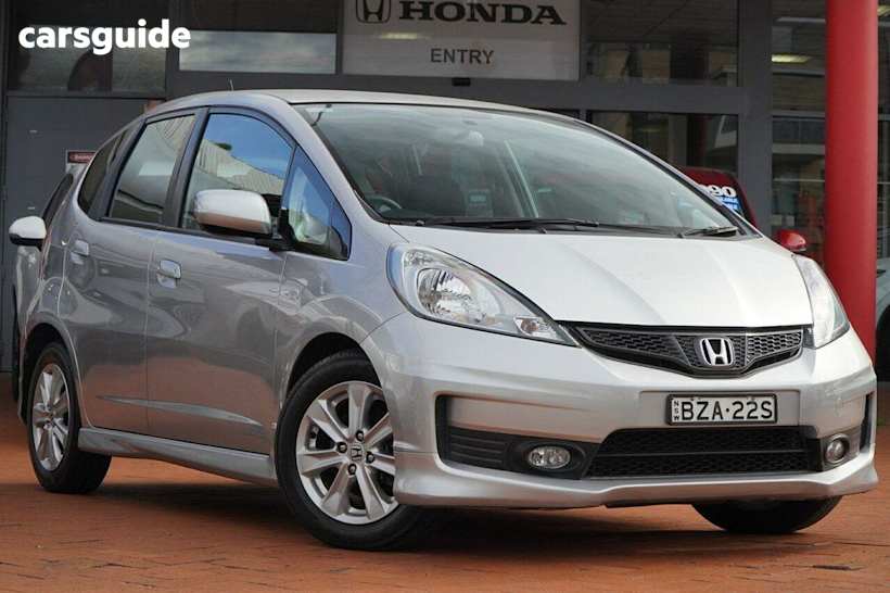Silver 2011 Honda Jazz Hatchback Vti