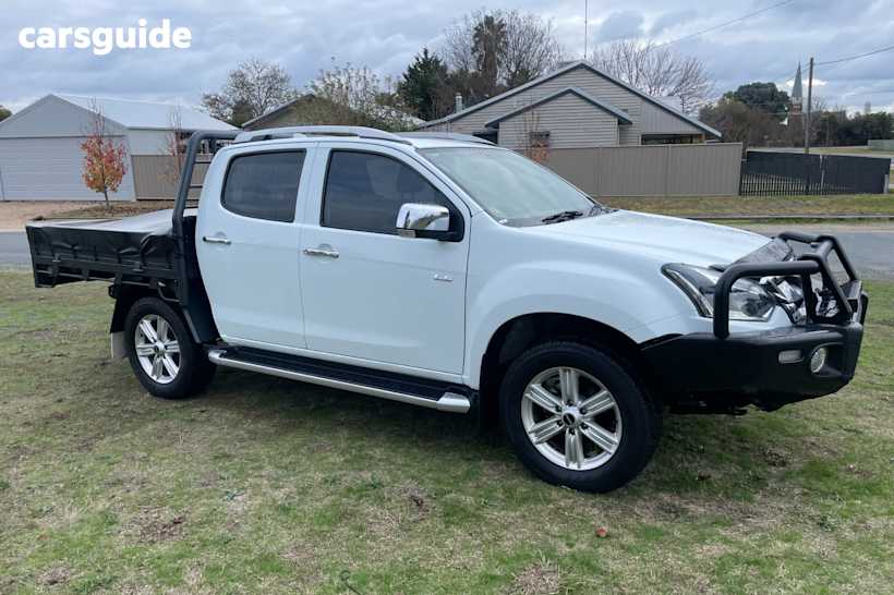 White 2018 Isuzu D-MAX Crew Cab Utility Ls-Terrain Hi-Ride (4X4)