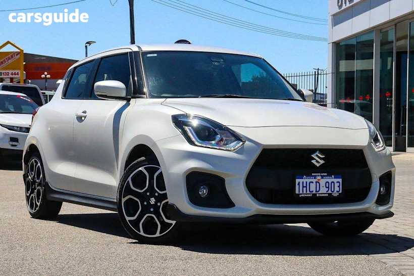 White 2024 Suzuki Swift Hatch Hybrid GLX