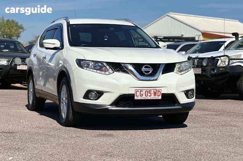 White 2015 Nissan X-Trail Wagon St-L (Fwd)