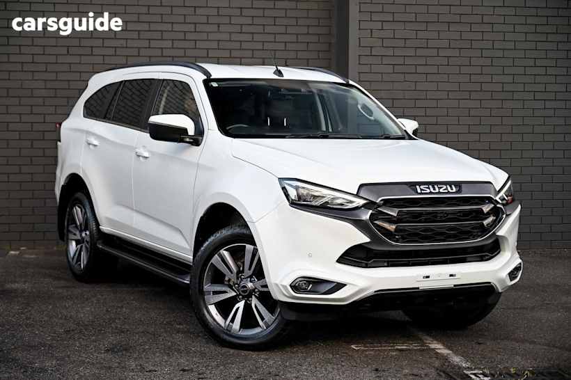White 2022 Isuzu MU-X Wagon LS-T (4X2)
