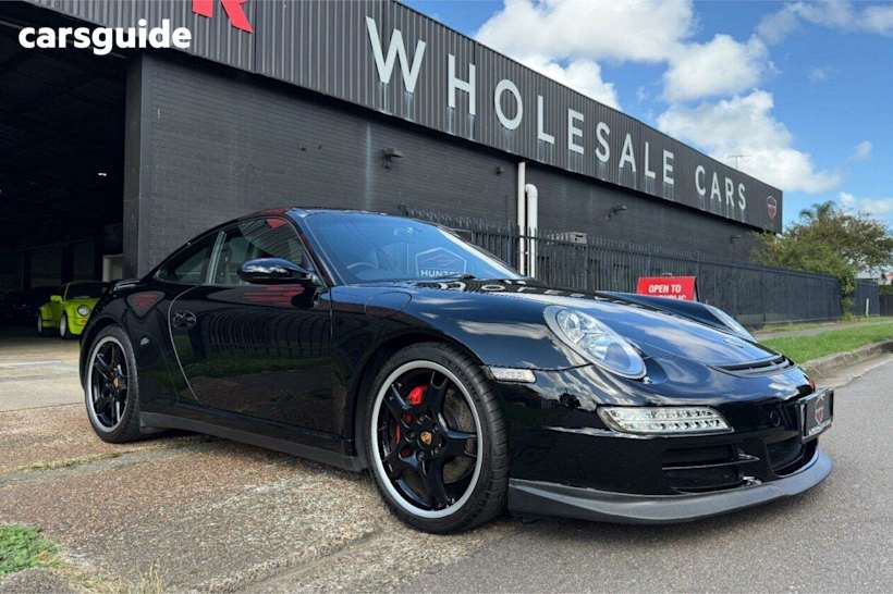 Black 2006 Porsche 911 Coupe Carrera 4 S