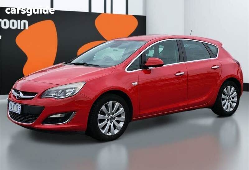 Red 2013 Opel Astra Hatchback 1.6 Select